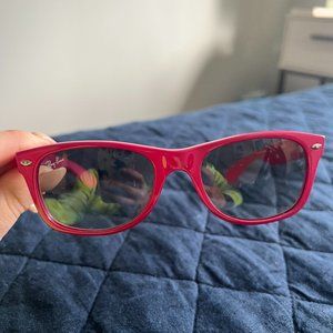 Ray-Ban pink wayfarer Sunglasses
